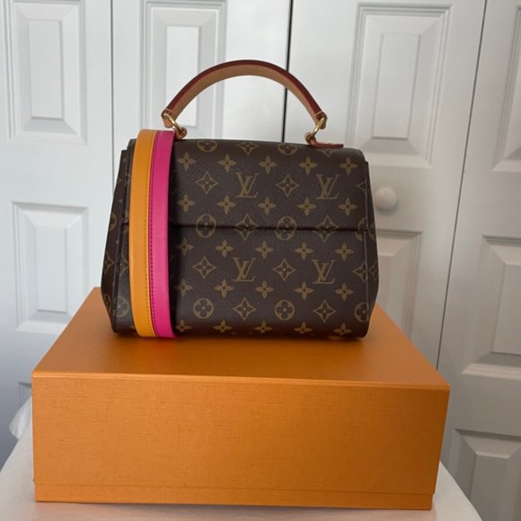 Louis Vuitton Handbags - Louis Vuitton Monogram Cluny BB
